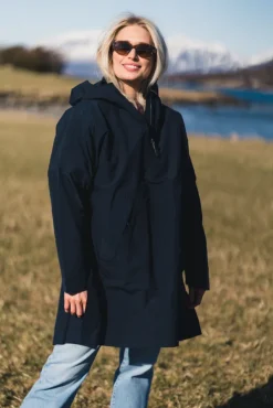 Aalesund Poncho Dark Navy