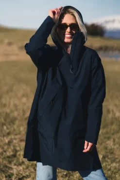 Aalesund Poncho Dark Navy