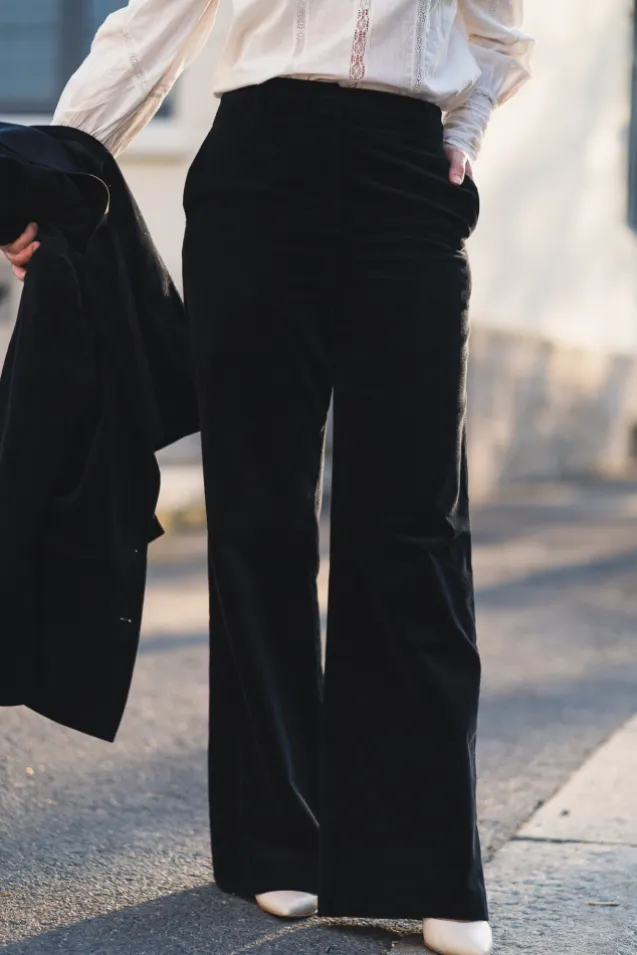 Aime Velvet Pants Black