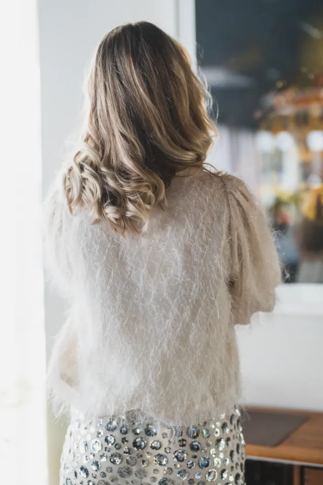 Aisa Frilly Blouse Creme