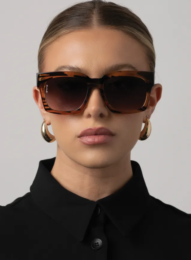 Alba Tort/Brown