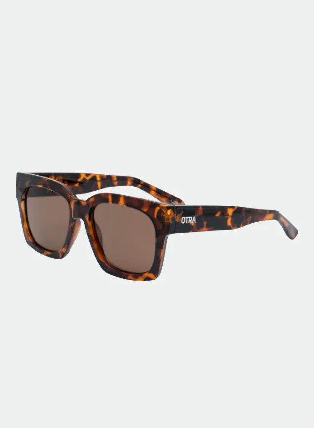 Alba Tort/Brown