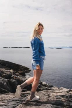 Amalie Puff Pullover Quiet Harbor