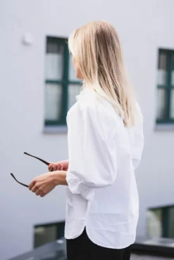 Amy Blouse Sugar White Poplin