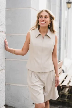 Annabella Structure Waistcoat Creme