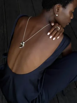 Arc Necklace Silver