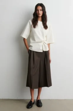 Arkai Drape Tee Eggnog