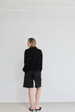 Arles Shorts Black