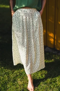 Astrid HW Skirt Eng Ivy Flower
