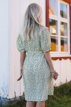 Astrid 2/4 V Shirt Dress Eng Ivy Flower