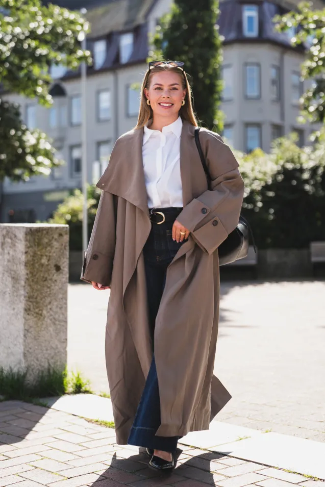 Atari Oversized Trenchcoat Khaki Brown