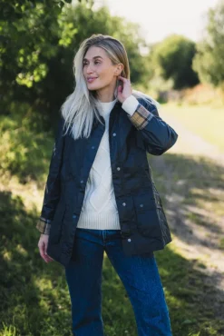 Beadnell Wax Jacket Navy