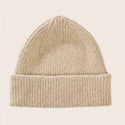 Beanie Sand