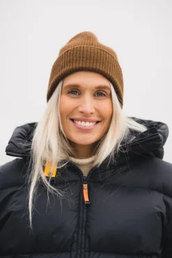 Beanie Walnut
