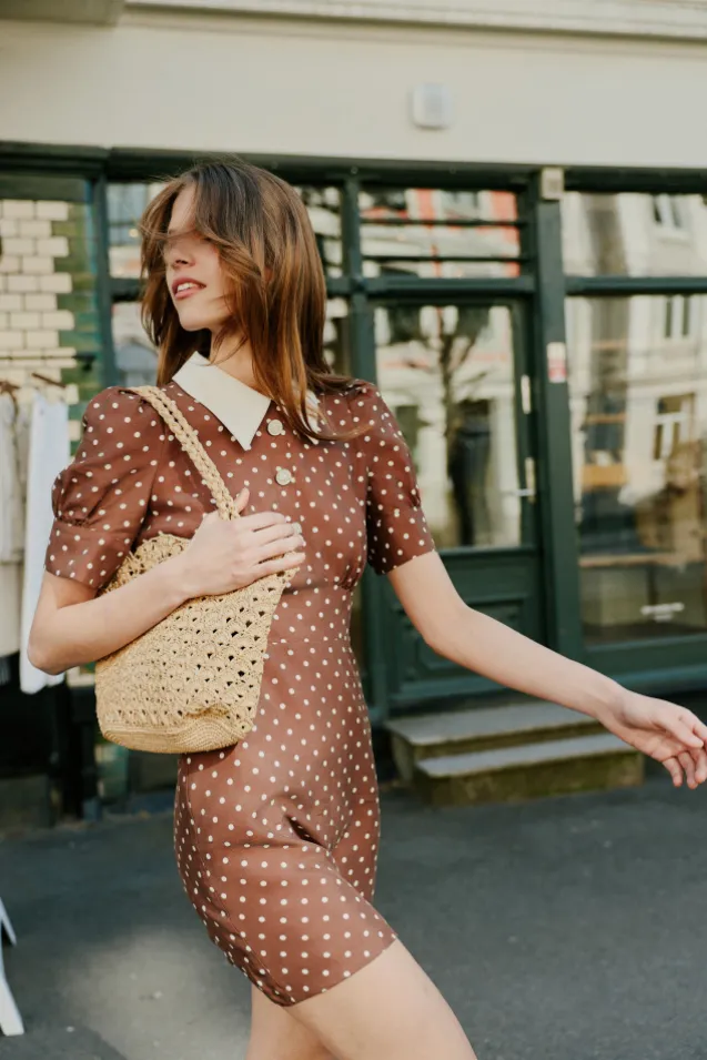 Beauty Dots Brown