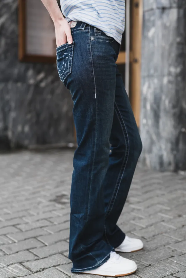 Becca MR Bootcut Doris
