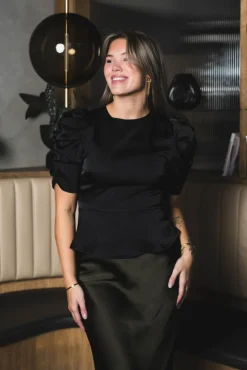 Benua Heavy Sateen Blouse Black