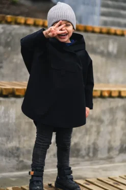 Bergen Poncho Mini Black