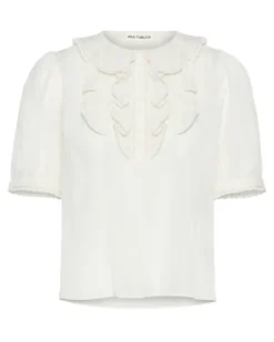Bergljot White