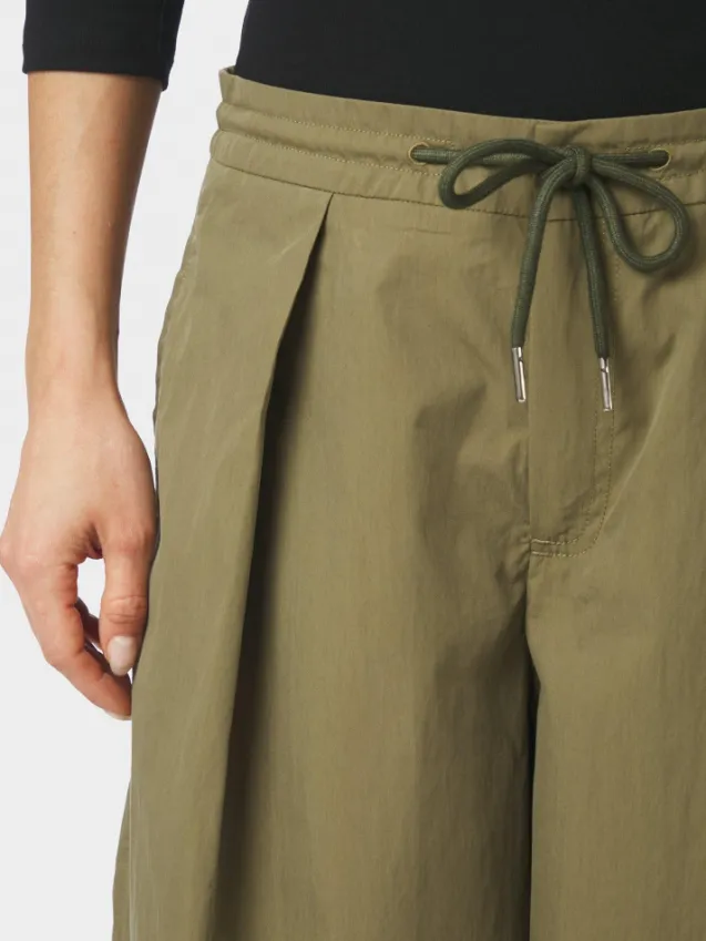 Bernie Pants Army