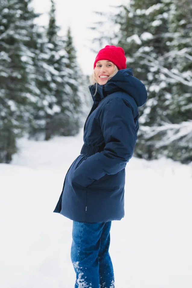 Besseggen Light Down Jacket Dark Navy