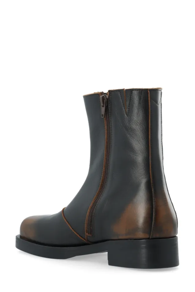 Betty Zip Boot Distressed Leather Brown