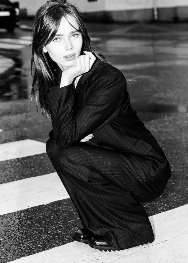 Billie Pinstripe Black