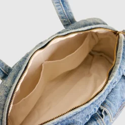 Blake Bag This Looks Cool