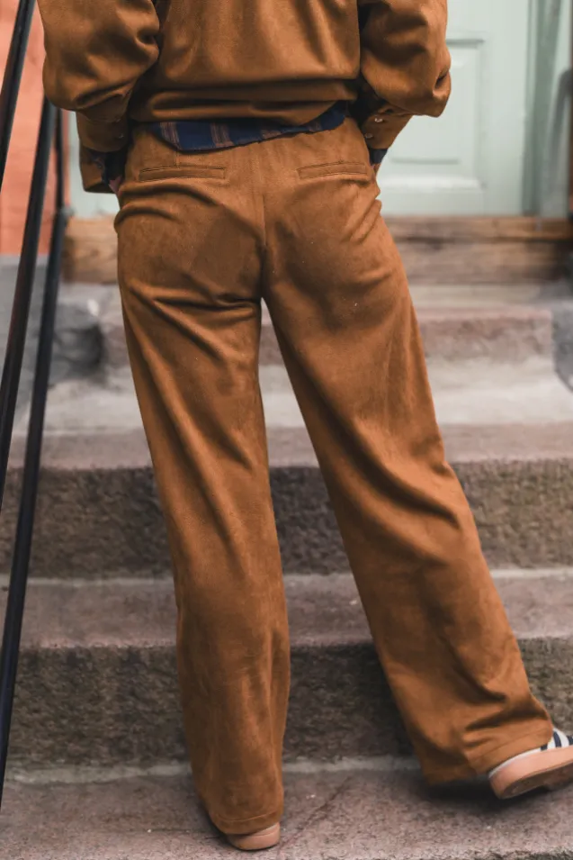 Bobbie Pull On Pant Suntan