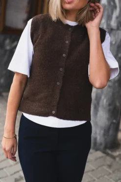 Bondie Hope Vest Hot Fudge
