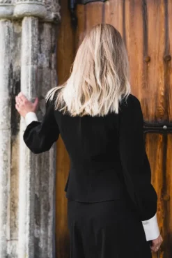 Bonnie Black
