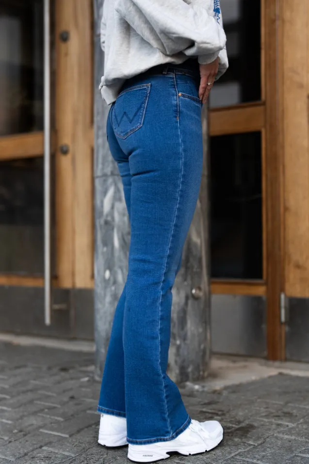 Bootcut Camellia