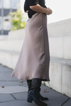 Bovary Skirt Dark Taupe