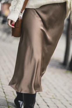 Bovary Skirt Dark Taupe