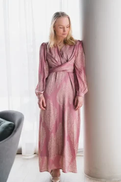 Bretti Paisley Drop Dress Evening Rose