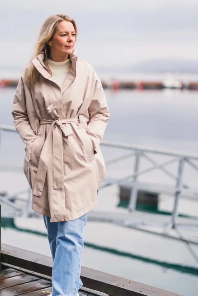 Bris Poncho Sand