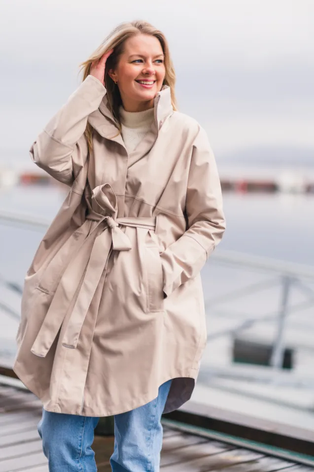 Bris Poncho Sand