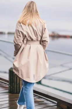 Bris Poncho Sand