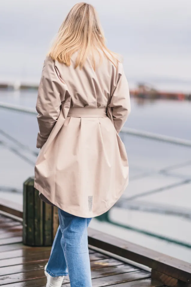 Bris Poncho Sand
