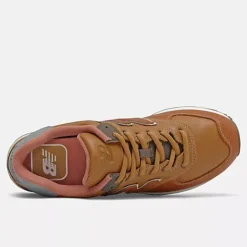 574 Brown