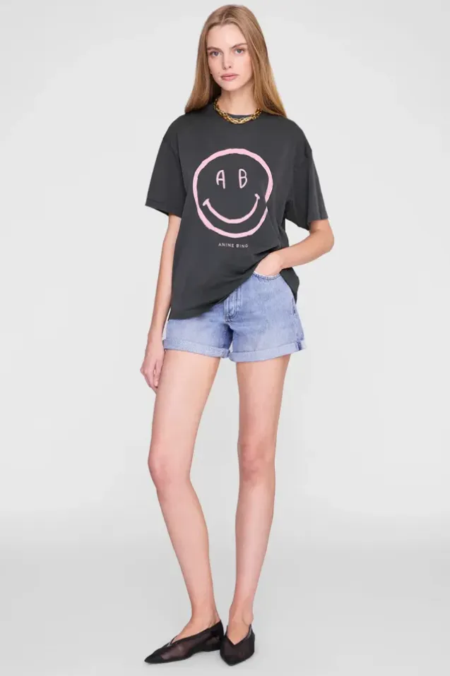 Cade Tee Smiley Washed Grey