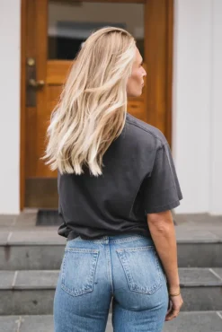 Cade Tee Surfer Black Blue Washed Black