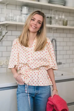 Cambria Dot SS Blouse Offwhite