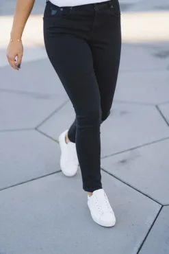 Celia Kilian Clean Noir Black