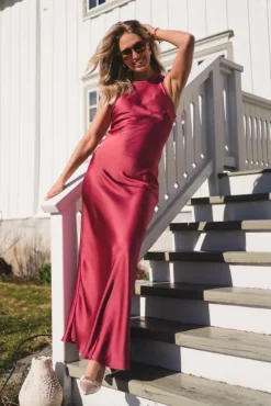 Celinie Heavy Sateen Dress Cherry Pink
