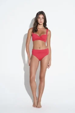Chara Solid Bottom Lipstick Red