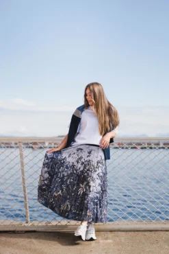 Charming Skirt Print Grey
