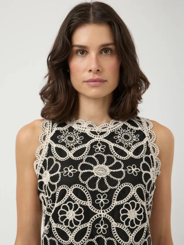 Cilia SL Crochet Top Black W. Pristine