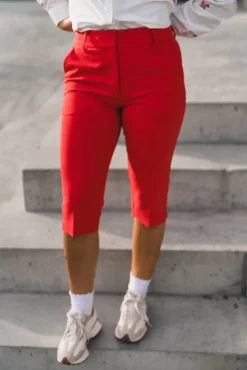 Clara Capri 285 Poppy Red