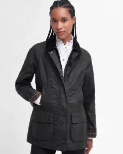 Classic Beadnell Wax Jacket Olive